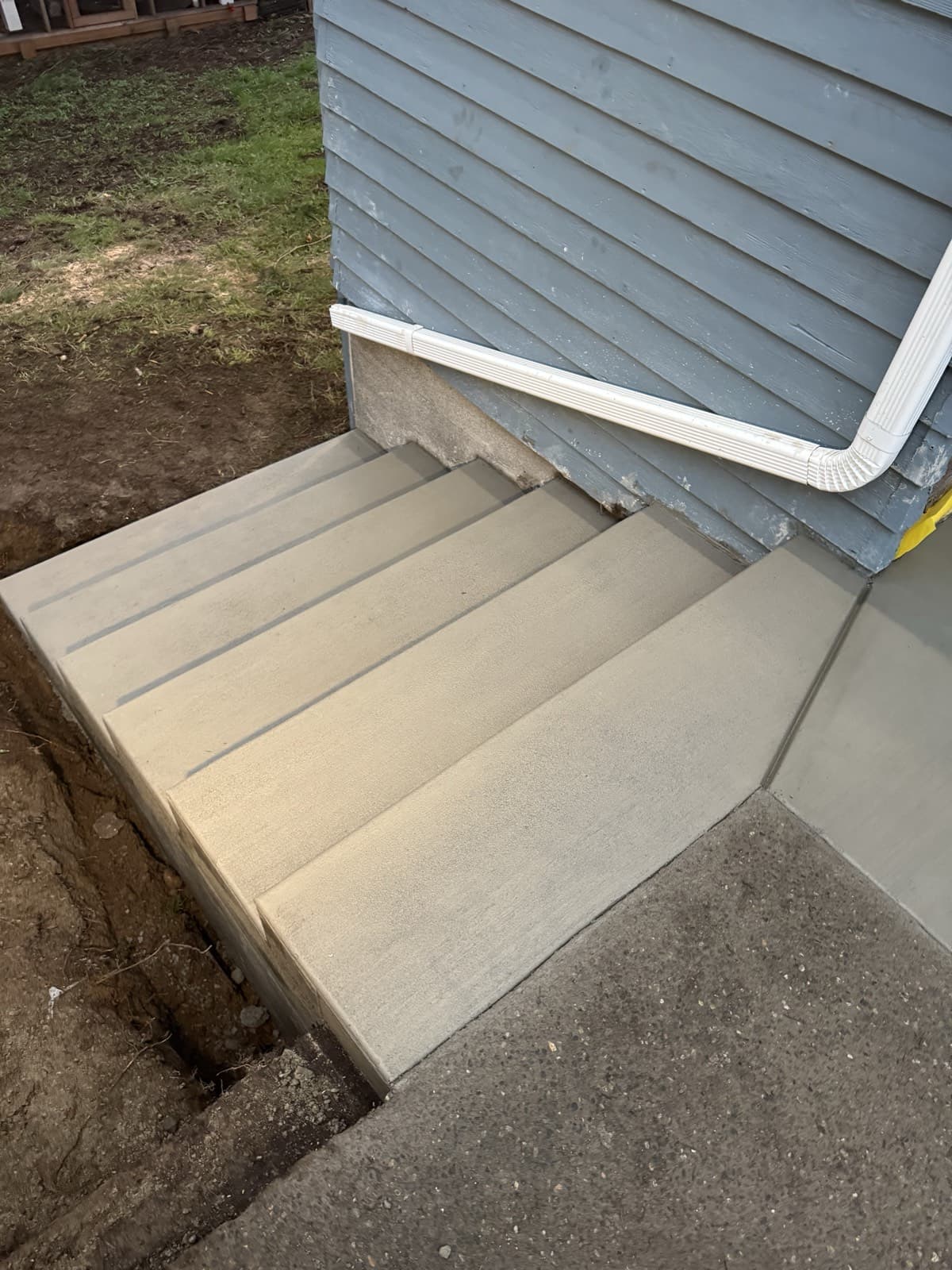 Entry stairs rebuild